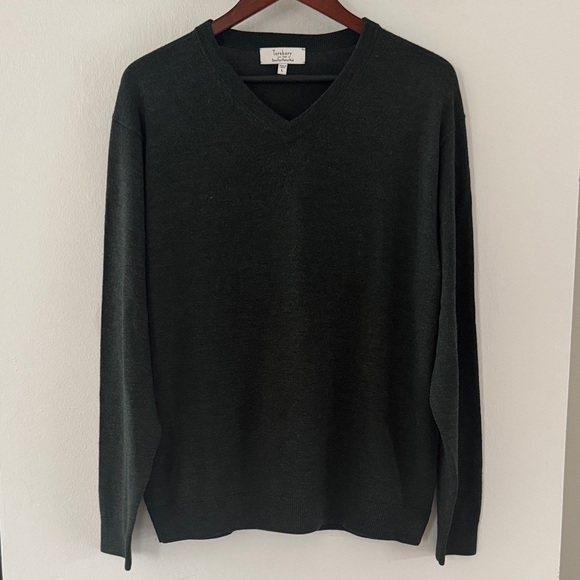 Turnbury Mens 100% Merino Wool V-Neck Sweater Size L Gray Preppy Office - Picture 2 of 11
